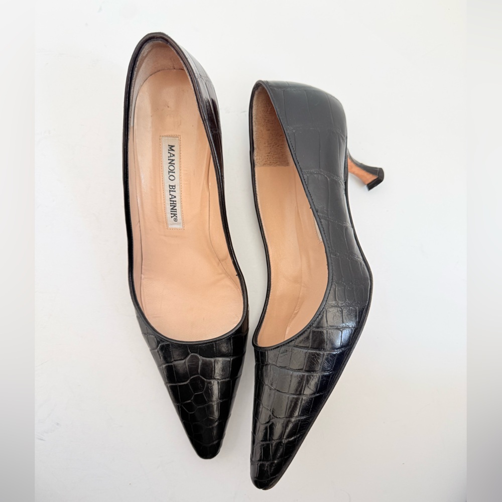 Vintage Manolo Blahnik 90s Croc Embossed Kitten Heel Pumps Pointed Toe EU 38.5